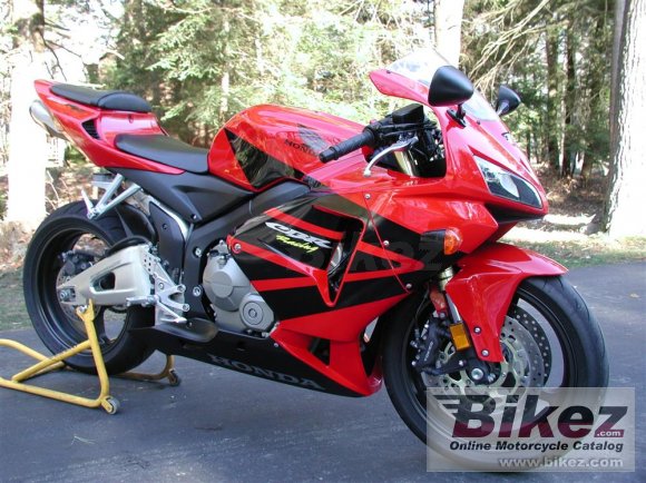 2005 Honda CBR 600 RR photo